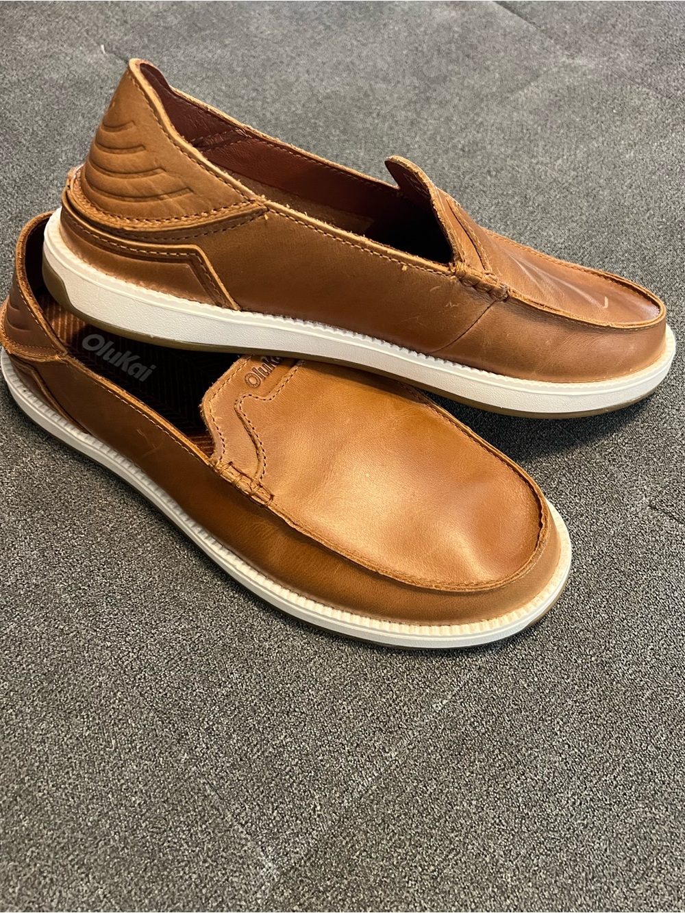 OLUKAI Men’s ‘Kakaha’ Convertible Leather Slip-On Loafers Fox Tan 8US 41 Uk